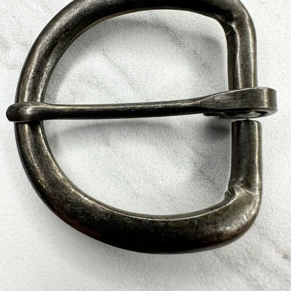 Rounded Dark Silver Tone Simple Basic Belt Buckle - Picture 4 of 7